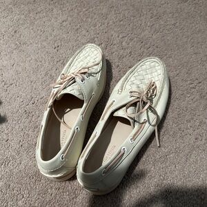 Bottega Veneta Cream Woven Flats